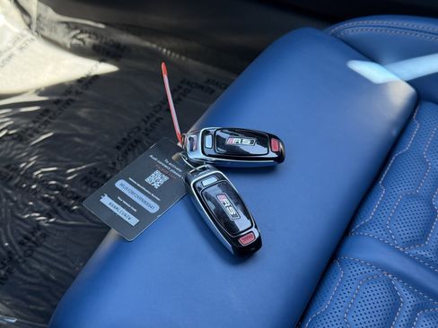 Used 2024 Audi RS 6 performance image 24