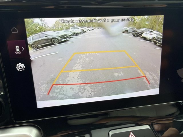 Used 2023 Kia Sorento S w/ Panoramic Sunroof Package FWD image 29