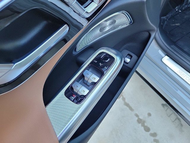 Certified 2025 Mercedes-Benz E 350 4MATIC Sedan image 24