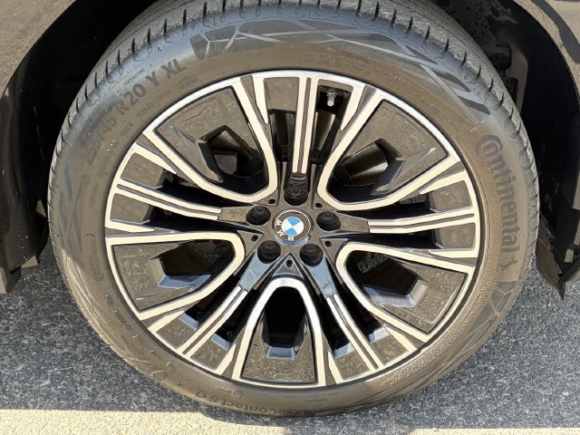 Used 2026 BMW X3 xDrive30i w/ Convenience Package AWD/4WD image 11