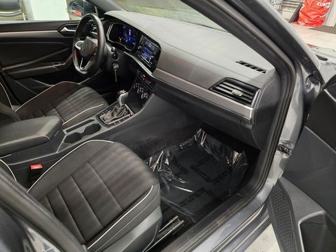 Used 2024 Volkswagen Jetta Sport FWD image 29