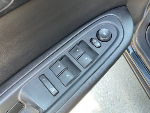 Used 2016 Chevrolet Traverse LT AWD/4WD image 21