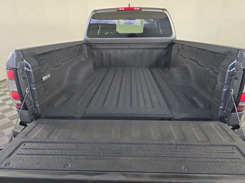 Used 2023 Nissan Frontier S w/ Technology Package image 15