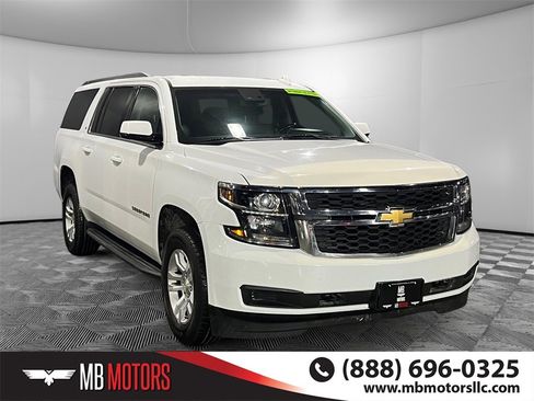 Used 2019 Chevrolet Suburban LT image 1