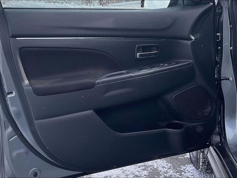 Used 2024 Mitsubishi Outlander Sport ES image 22