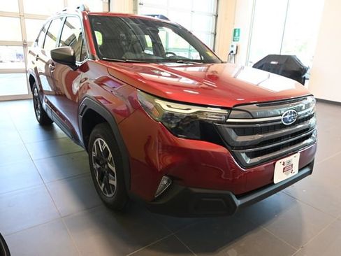 Used 2026 Subaru Forester Premium AWD/4WD image 13