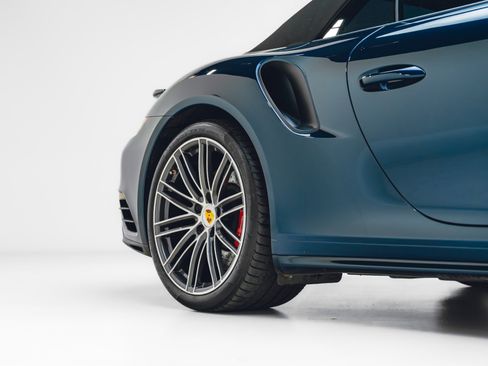 Used 2019 Porsche 911 Turbo AWD/4WD image 34