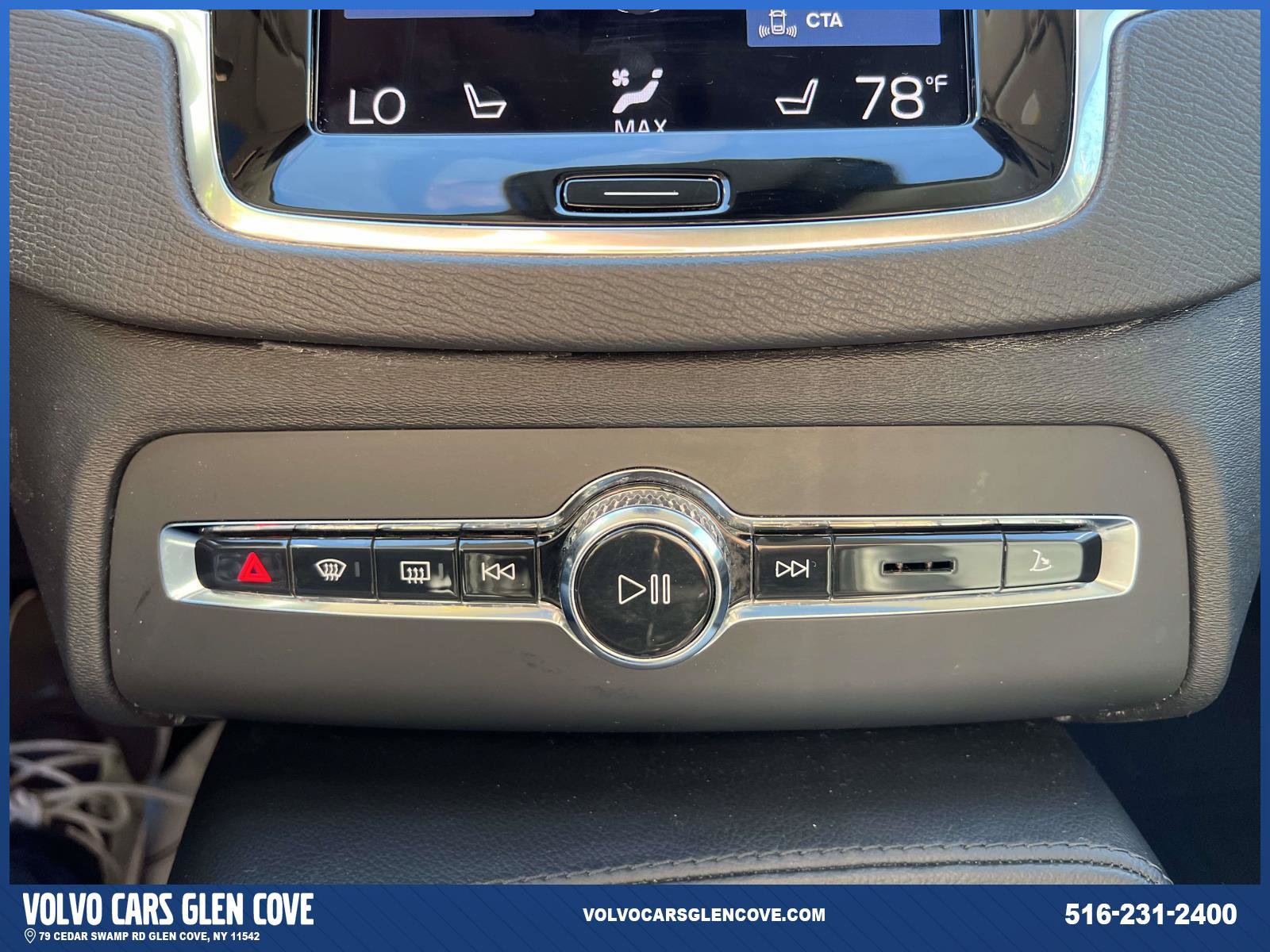 Used 2022 Volvo XC90 T5 Momentum AWD/4WD image 27