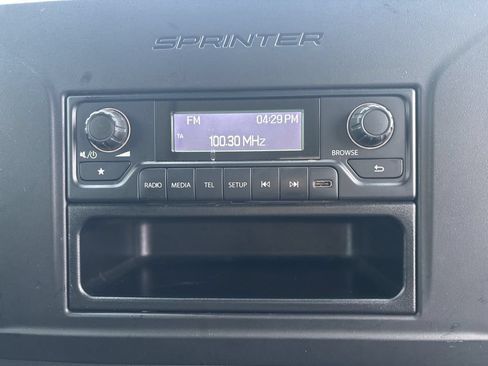 Used 2021 Mercedes-Benz Sprinter 3500 image 29