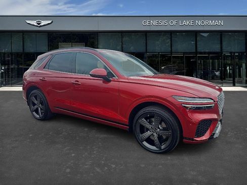 Used 2025 Genesis GV70 3.5T Sport w/ Sport Advanced Package image 2