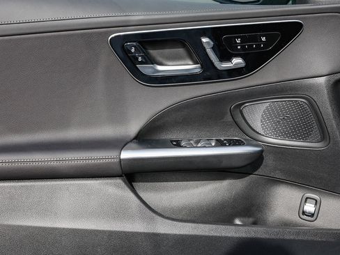 New 2026 Mercedes-Benz C 300 Sedan image 21