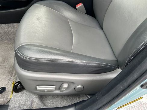 Used 2015 Toyota Prius Four FWD image 20