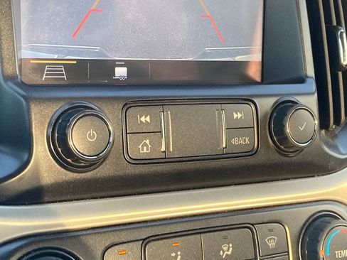 Used 2019 GMC Canyon SLE AWD/4WD image 21