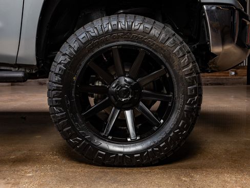 Used 2019 Toyota Tundra SR5 image 12