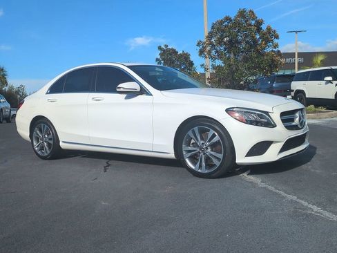 Used 2020 Mercedes-Benz C 300 Sedan image 3