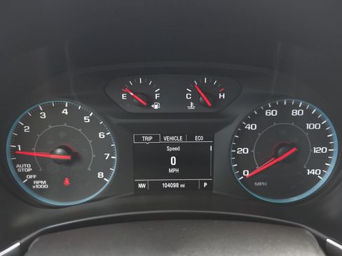 Used 2019 Chevrolet Equinox LS FWD image 22