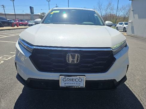 Used 2024 Honda CR-V EX-L image 3