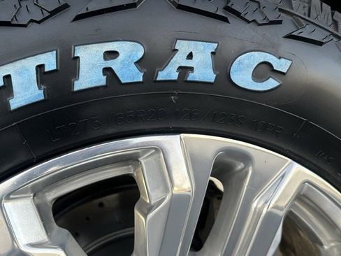 Used 2020 GMC Sierra 3500 Denali image 38