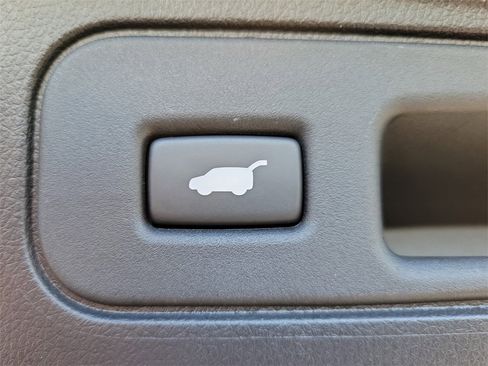 Certified 2025 Honda Passport EX-L image 14