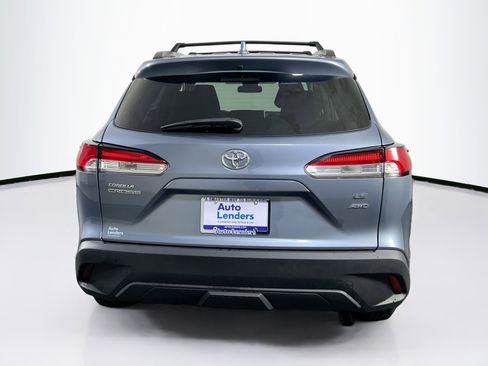 Used 2022 Toyota Corolla Cross LE AWD/4WD image 6