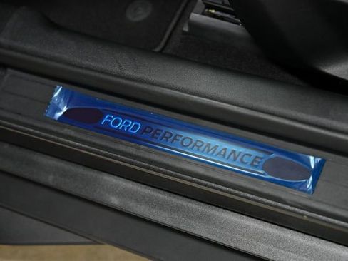 Used 2020 Ford Mustang Shelby GT500 w/ Carbon Fibre Track Pack image 26