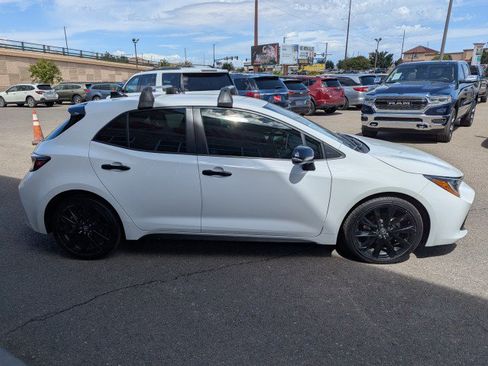 Used 2020 Toyota Corolla SE w/ Carpet Mat Package FWD image 6