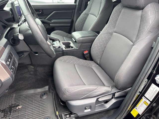 Used 2024 Toyota Tacoma SR5 AWD/4WD image 7