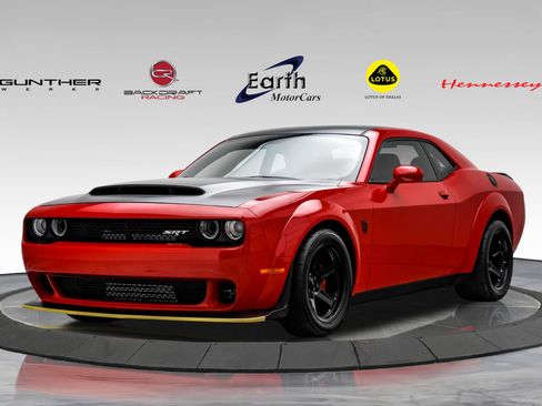 Used 2018 Dodge Challenger SRT Demon RWD image 1