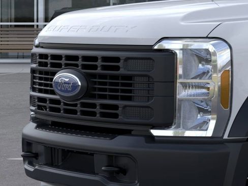 New 2026 Ford F450 XL RWD image 17
