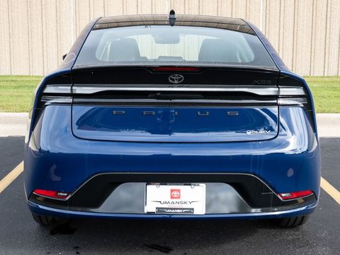 New 2026 Toyota Prius Plug-In Hybrid image 6