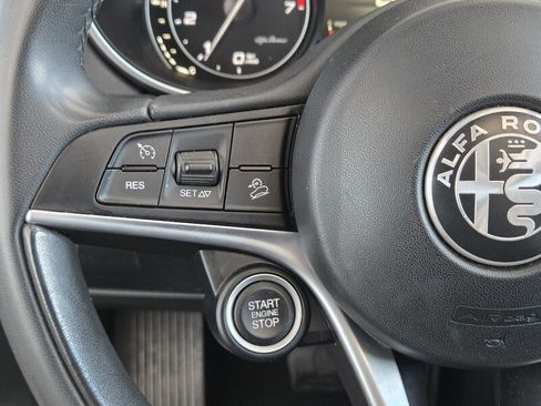 Used 2019 Alfa Romeo Stelvio AWD w/ Nero Edizione image 27