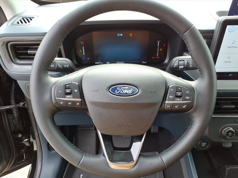 Certified 2025 Ford Maverick XLT w/ Equipment Group 301A image 13