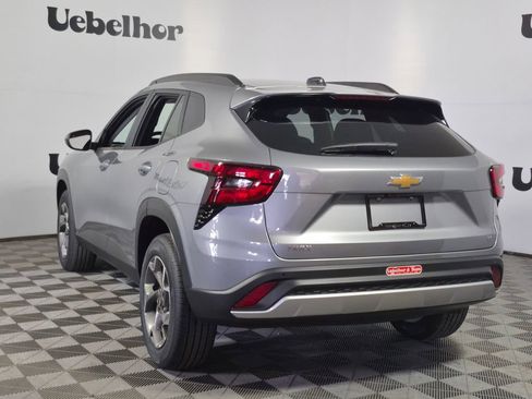 New 2026 Chevrolet Trax LT image 5