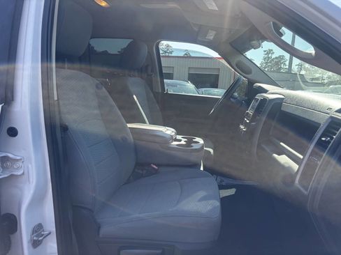 Used 2019 RAM 1500 Tradesman w/ Chrome Plus Package image 29