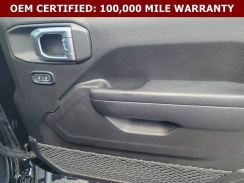 Used 2024 Jeep Gladiator Sport AWD/4WD image 21