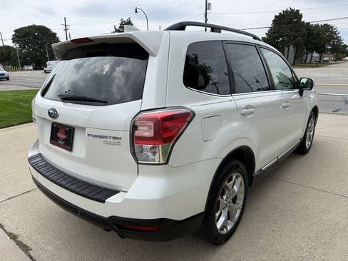 Used 2017 Subaru Forester 2.5i Touring AWD/4WD image 5
