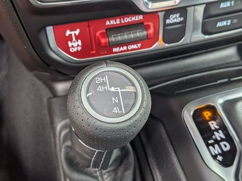 New 2026 Jeep Gladiator Mojave image 25