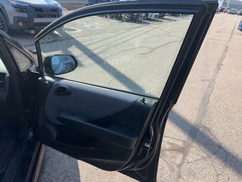 Used 2008 Honda Fit Sport image 16