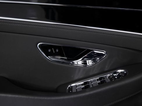 Used 2020 Bentley Continental GT AWD/4WD image 18