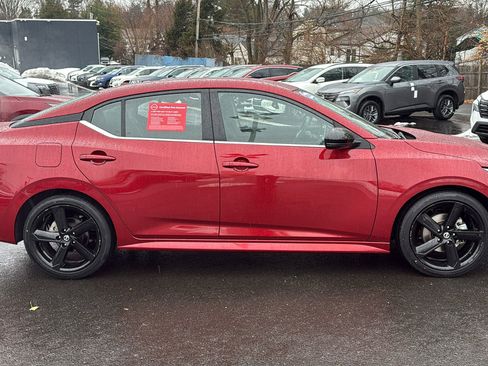 Certified 2022 Nissan Sentra SR image 25