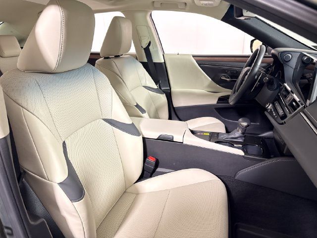 Used 2025 Lexus ES 350 w/ Premium Package FWD image 14