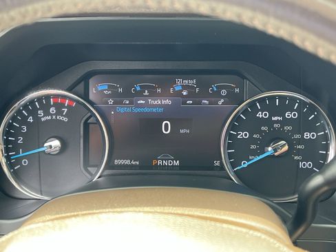 Used 2022 Ford F350 King Ranch w/ King Ranch Ultimate Package AWD/4WD image 17