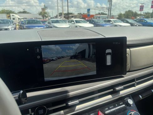 Used 2026 Hyundai Santa Fe SEL FWD image 24