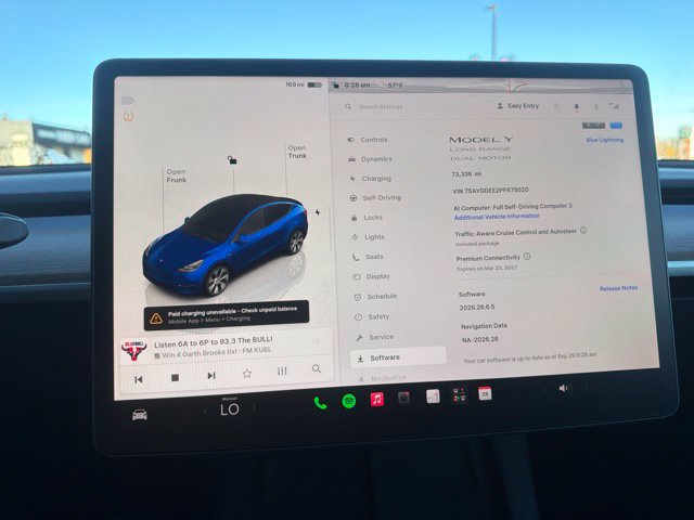 Used 2023 Tesla Model Y Long Range AWD/4WD image 25