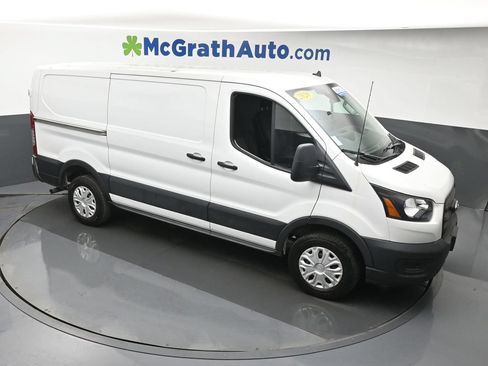 Used 2020 Ford Transit 250 Low Roof RWD image 3