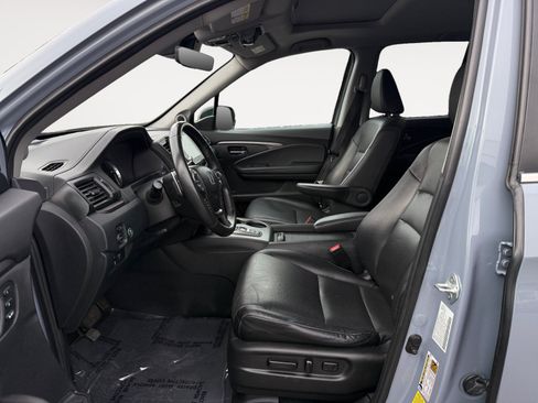 Certified 2023 Honda Ridgeline RTL image 10