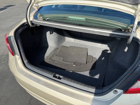 Used 2018 Honda Accord EX-L image 20