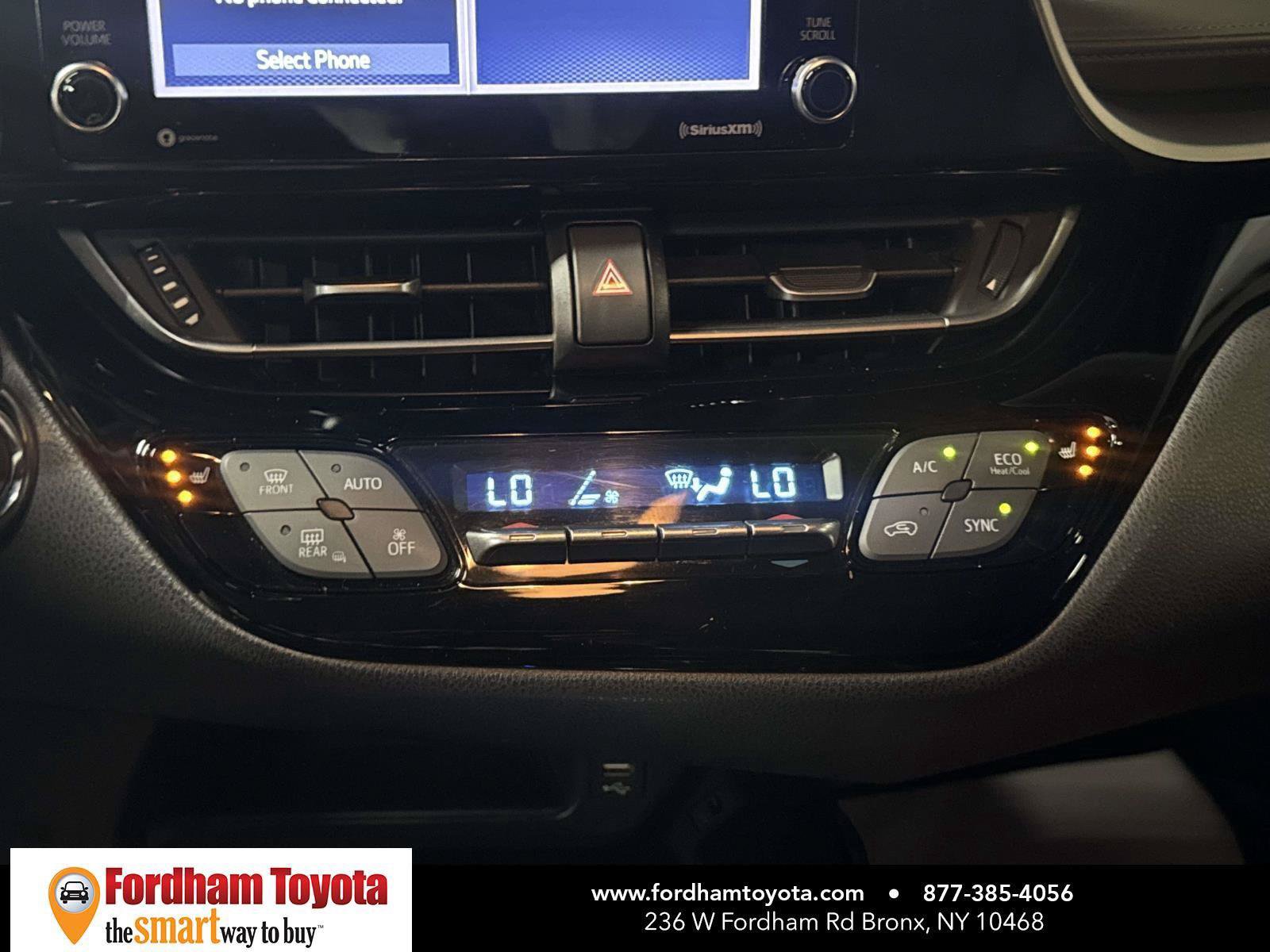 Used 2020 Toyota C-HR Limited FWD image 29