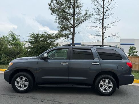 Used 2008 Toyota Sequoia Limited AWD/4WD image 9