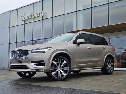 Used 2024 Volvo XC90 B6 Ultimate w/ Lounge Package